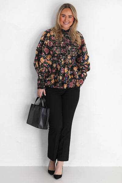 Poplin blouse blooming